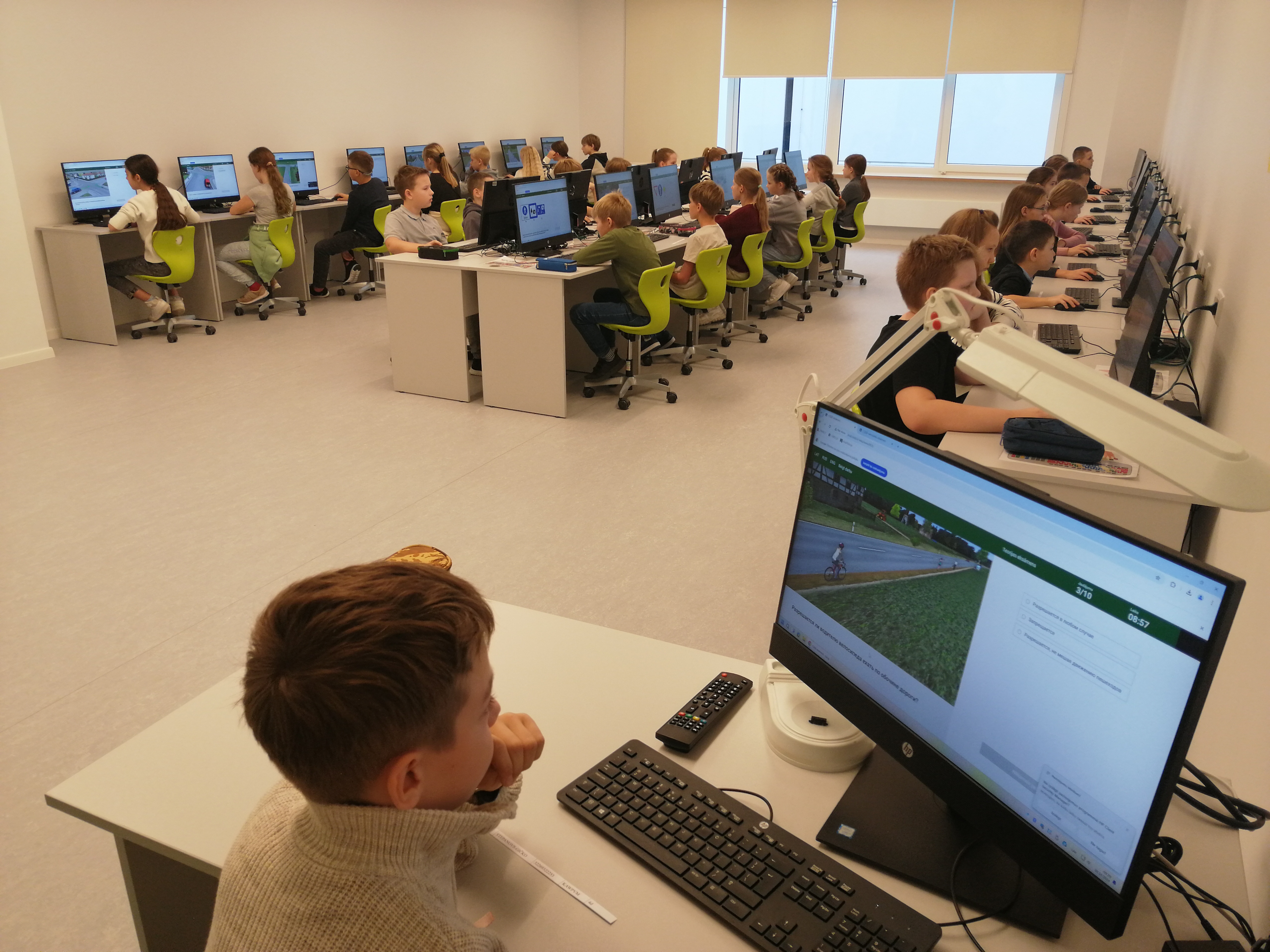 Mācāmies un iegūstam velosipēda vadītāja apliecību savā skolā